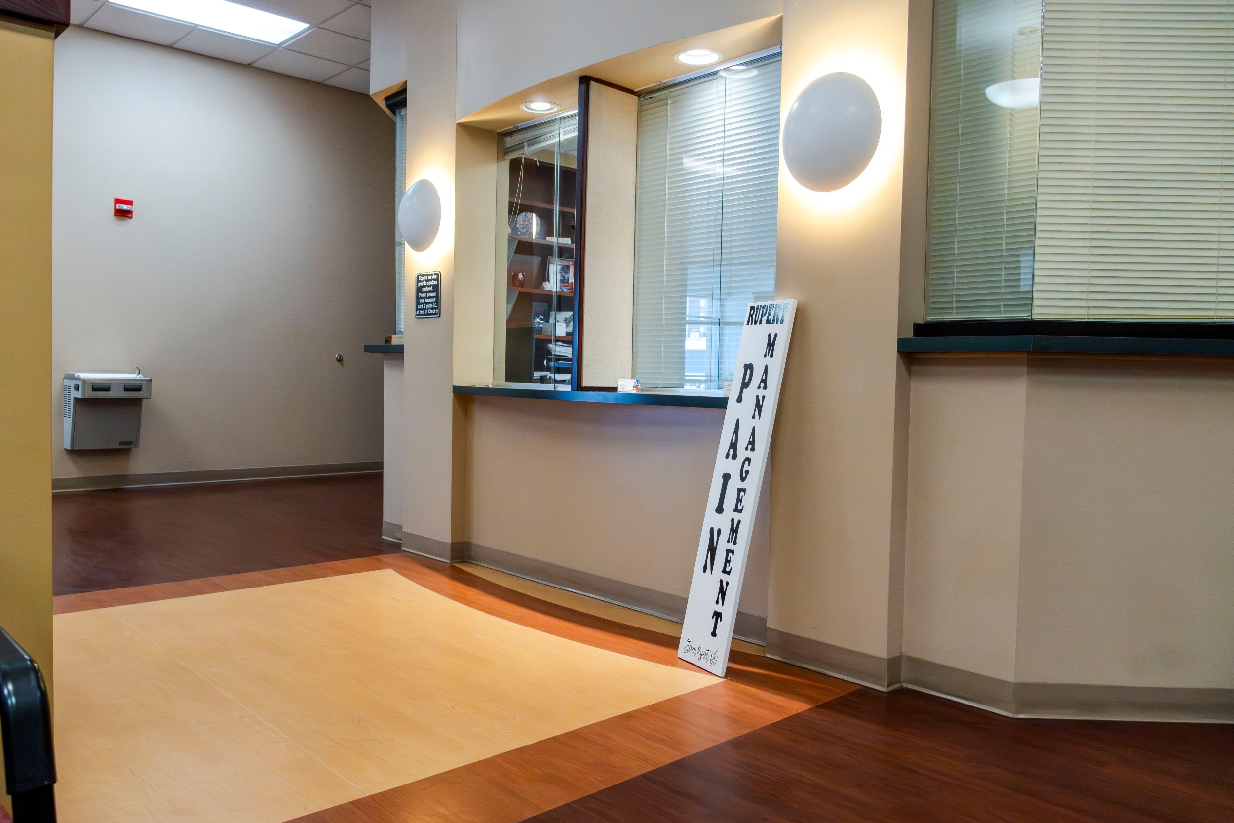 Rupert Front Desk